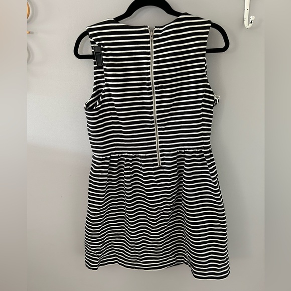 Women’s casual J. Crew stripped dress size L - Picture 2 of 6